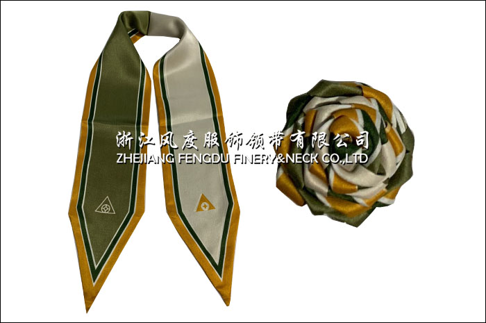 真絲雙層尖角長巾，農(nóng)業(yè)發(fā)展銀行.jpg